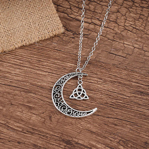 Celtic Knot Crescent Moon Pendant Necklace - Silver Amulet